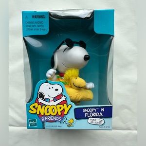 New in Box!  Snoopy & Friends Snoopy in Florida, World Tour Collection 1999